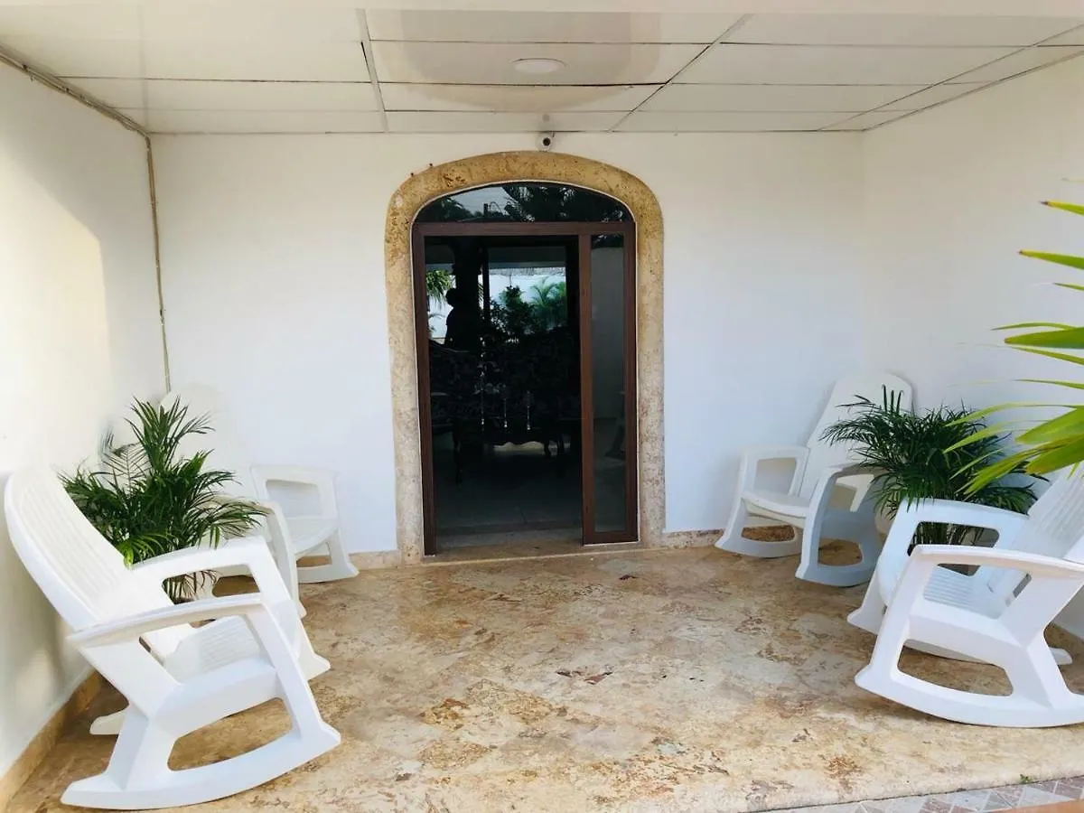 Hotel Carymar La Romana 2*,